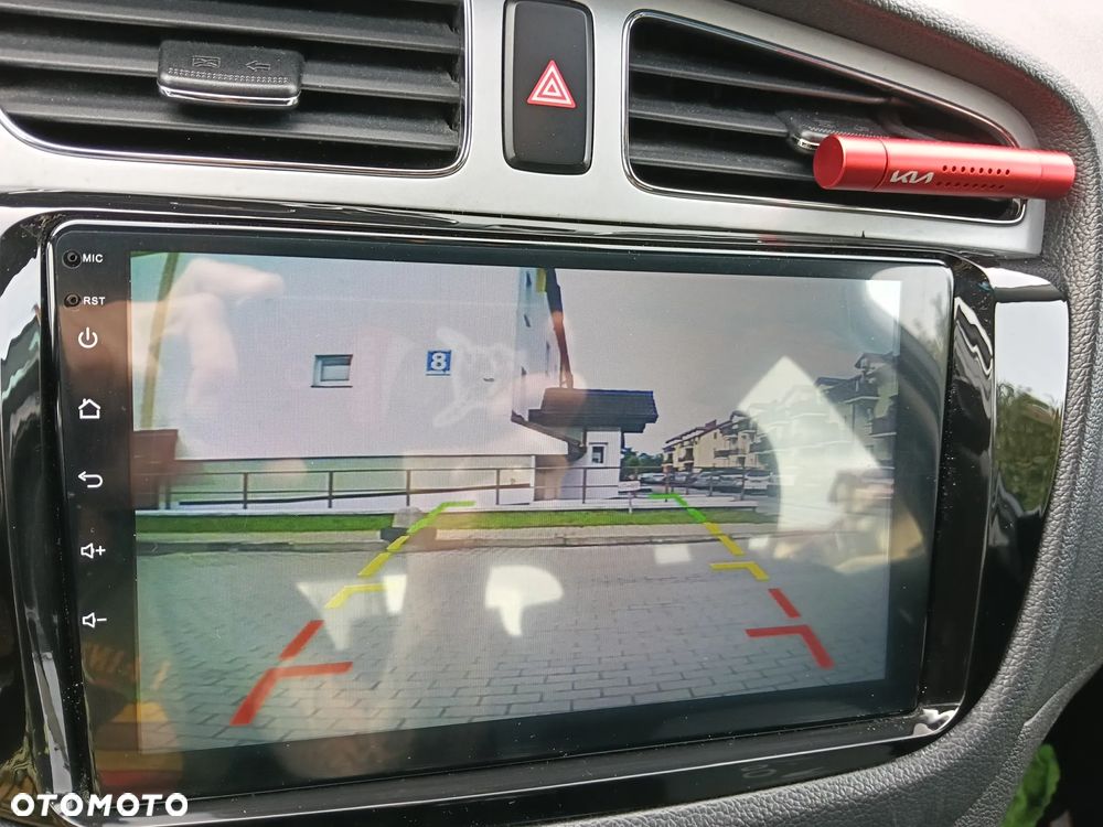 Kia Ceed 1.6 CRDi L - 21