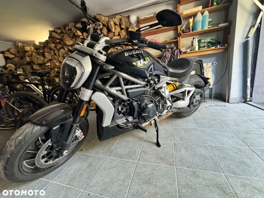 Ducati Diavel - 4