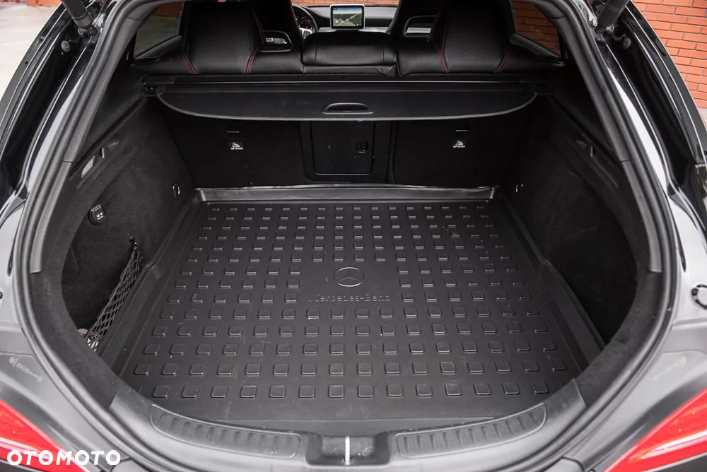 Mercedes-Benz CLA AMG 45 4Matic AMG Sp.sh 7G-DCT - 23