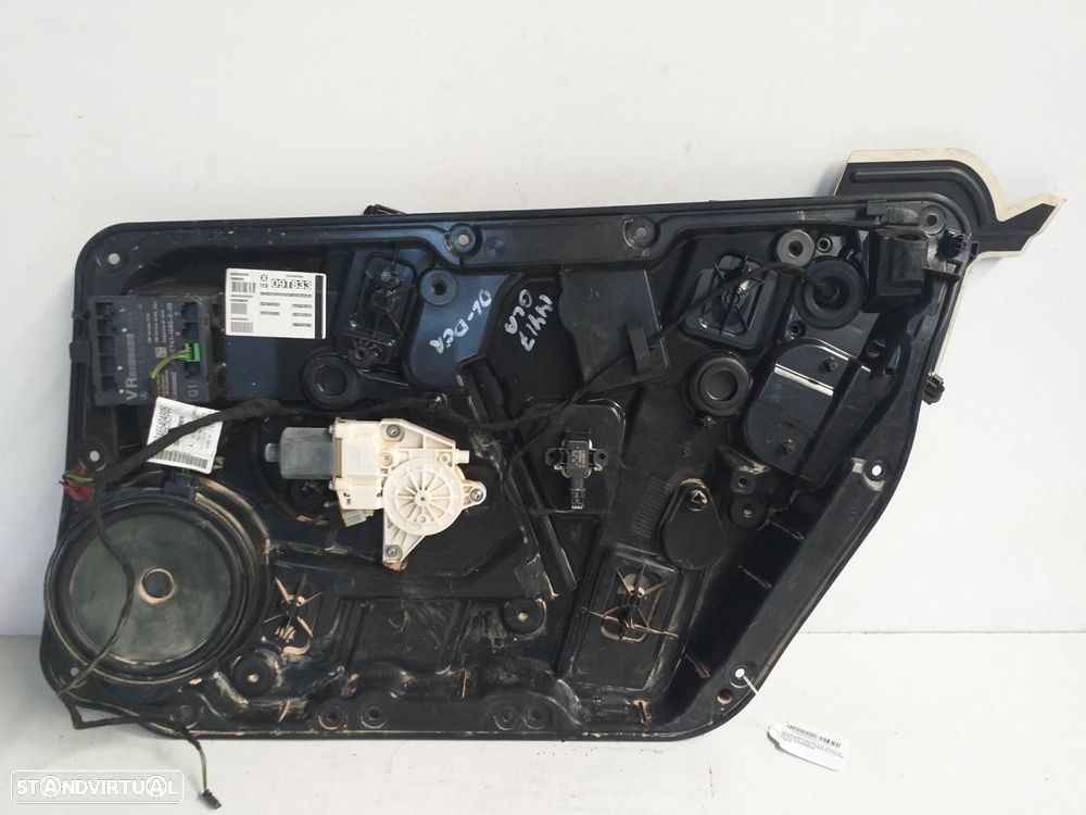 ELEVADOR FRENTE DIREITO MERCEDES-BENZ CLASE GLA BM 156 - 1