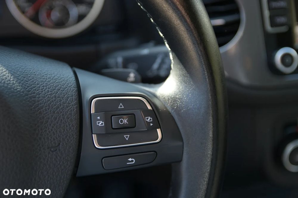 Volkswagen Tiguan 2.0 TDI DPF 4Motion DSG Sport & Style - 29
