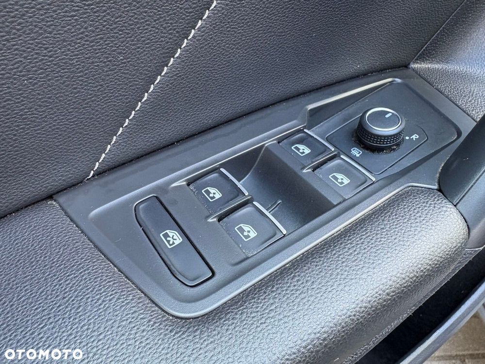 Volkswagen Tiguan - 22
