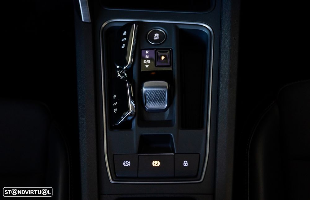 Cupra Formentor VZ 1.4 e-Hybrid DSG Priority - 25