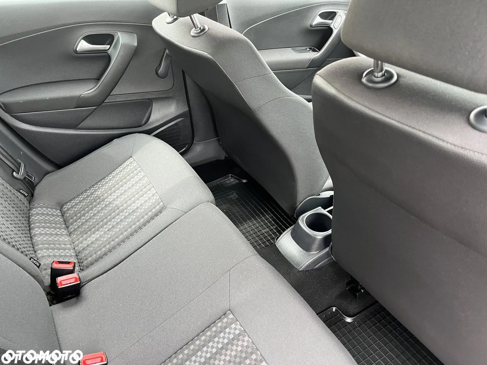 Volkswagen Polo - 21