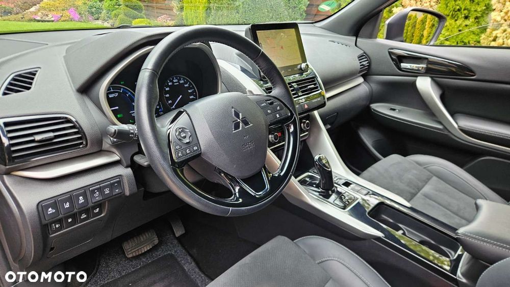 Mitsubishi Eclipse Cross - 15