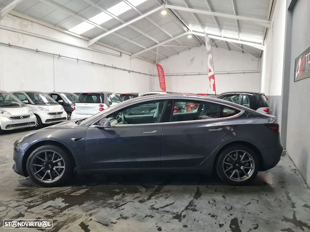 Tesla Model 3 Standard Range Plus RWD - 11