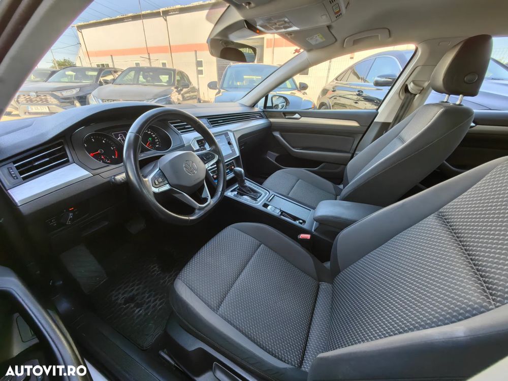 Volkswagen Passat 2.0 TDI DSG Trendline - 6