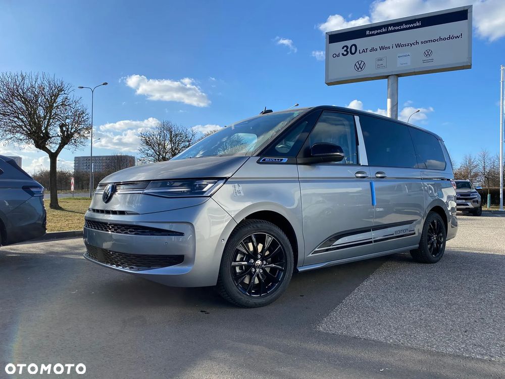 Volkswagen Multivan - 1