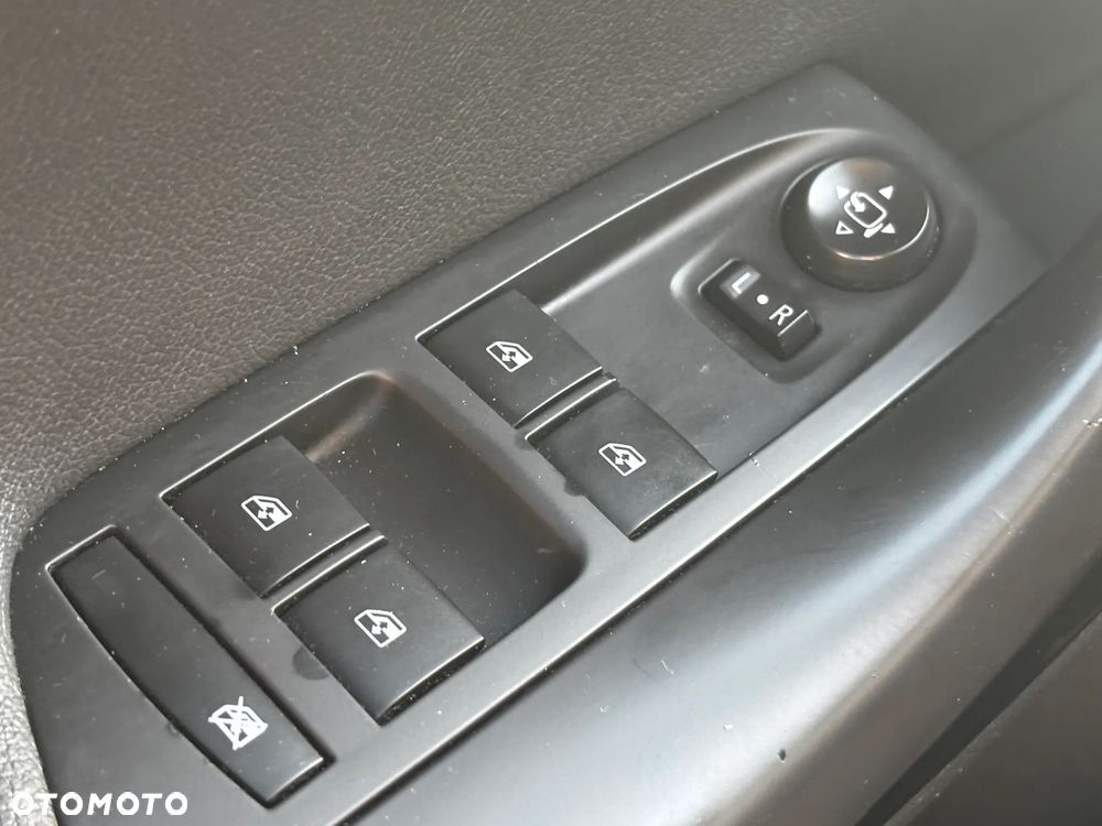 Opel Astra - 35