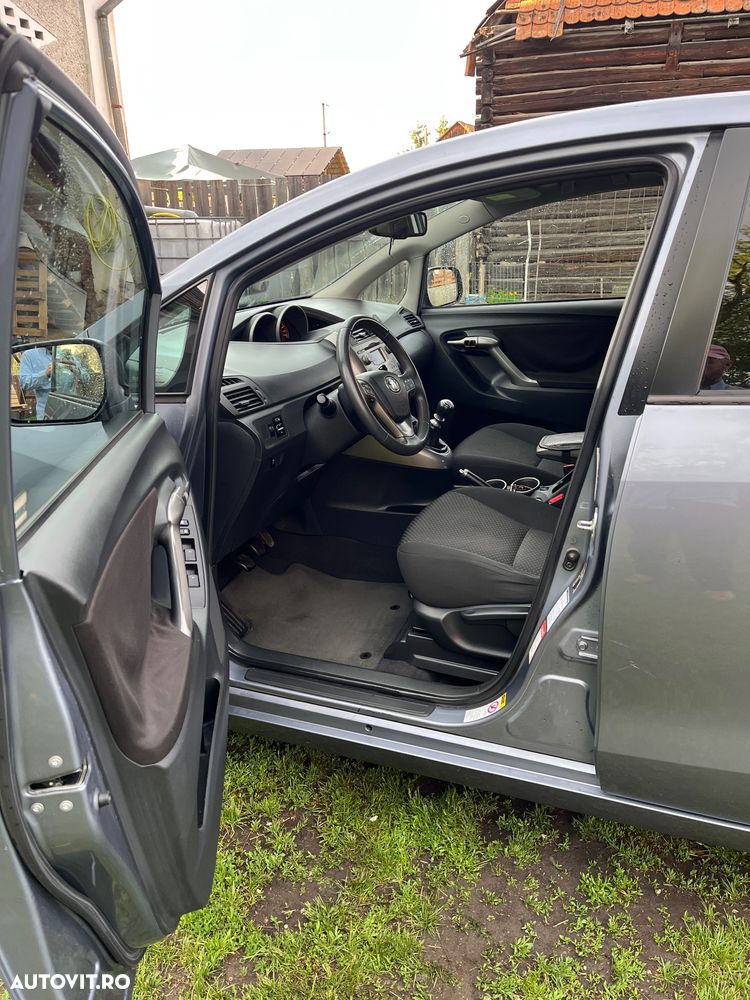 Toyota Verso 2.0 Sol - 9