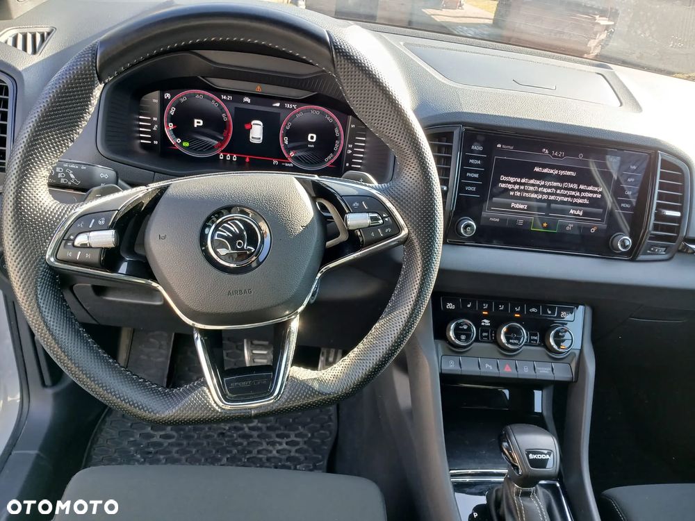 Skoda Karoq 1.5 TSI ACT 4x2 Sportline DSG - 3