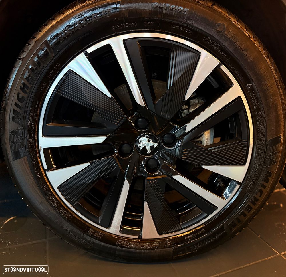 Peugeot e-2008 50 kWh GT Pack - 11