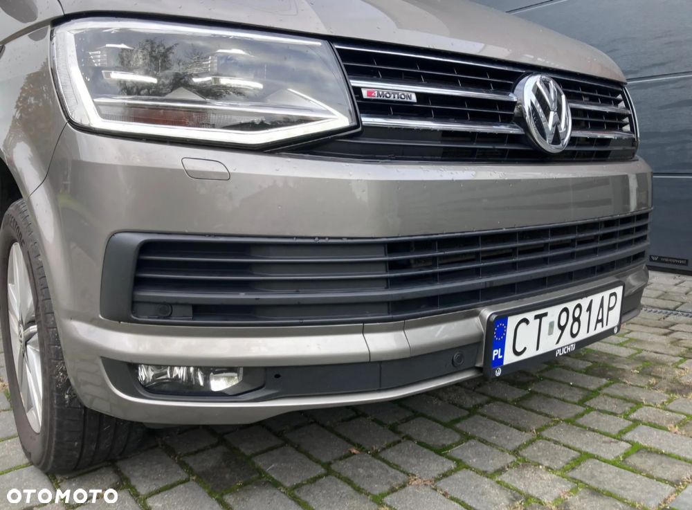 Volkswagen Multivan - 28