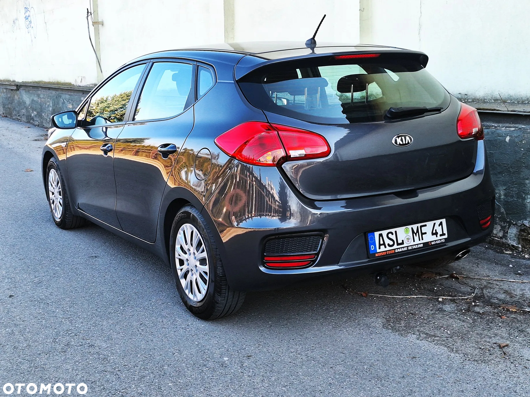 Kia Ceed - 14