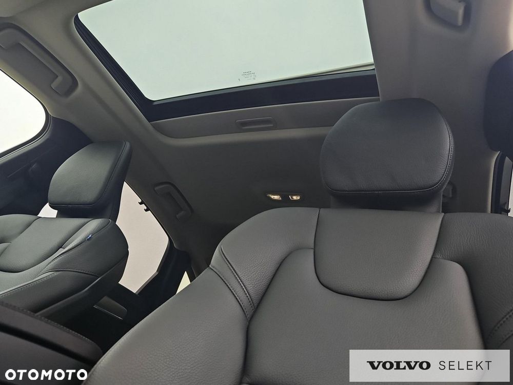 Volvo S90 T8 AWD Plug-In Hybrid Ultimate Dark - 27