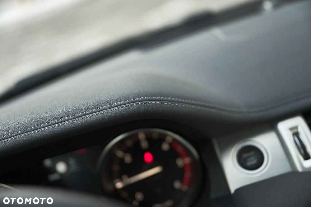 Land Rover Range Rover Evoque 2.0eD4 SE Dynamic Special Edition - 33