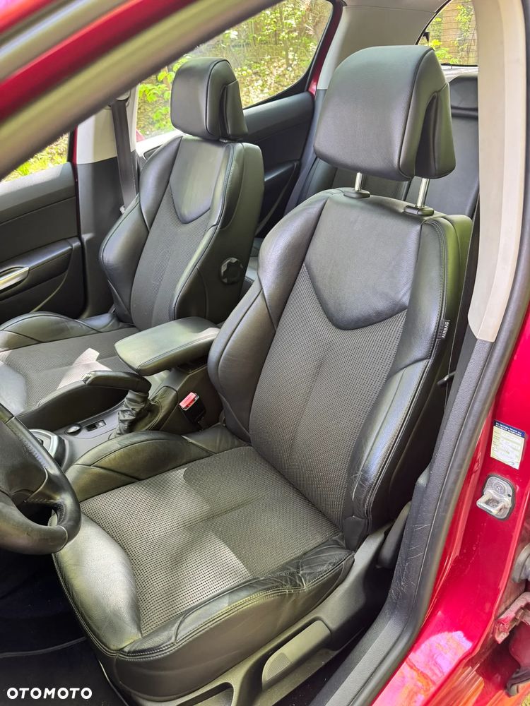 Peugeot 308 1.6 Premium Plus - 17