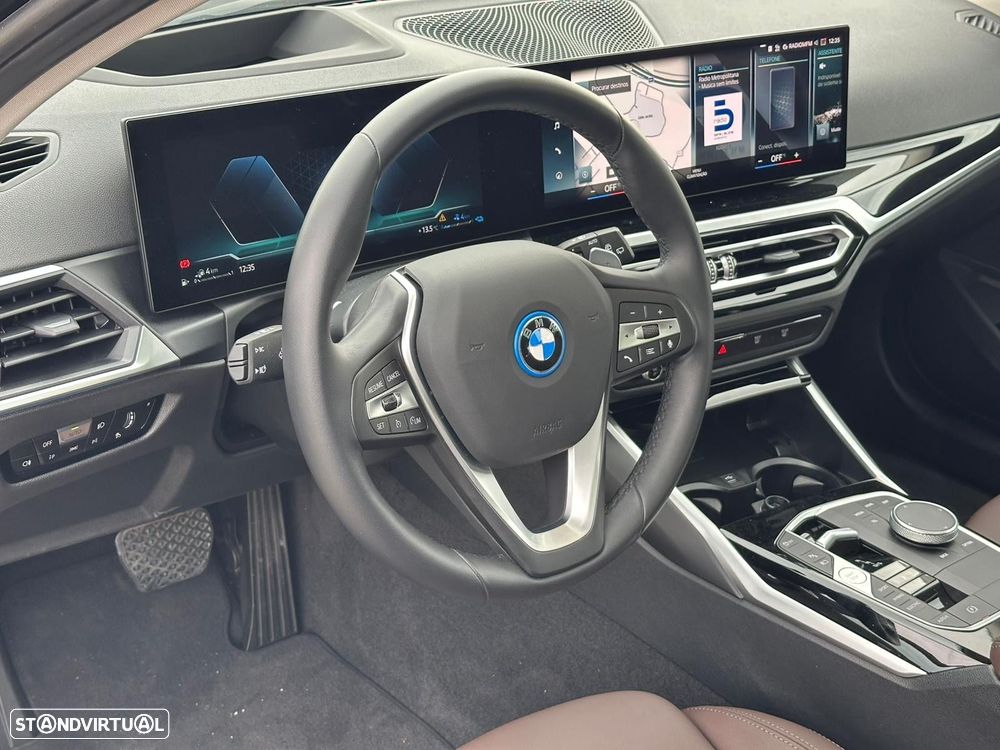 BMW 330 e Touring xDrive Aut. - 7