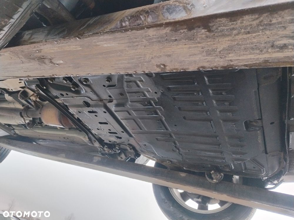 Land Rover Range Rover - 28