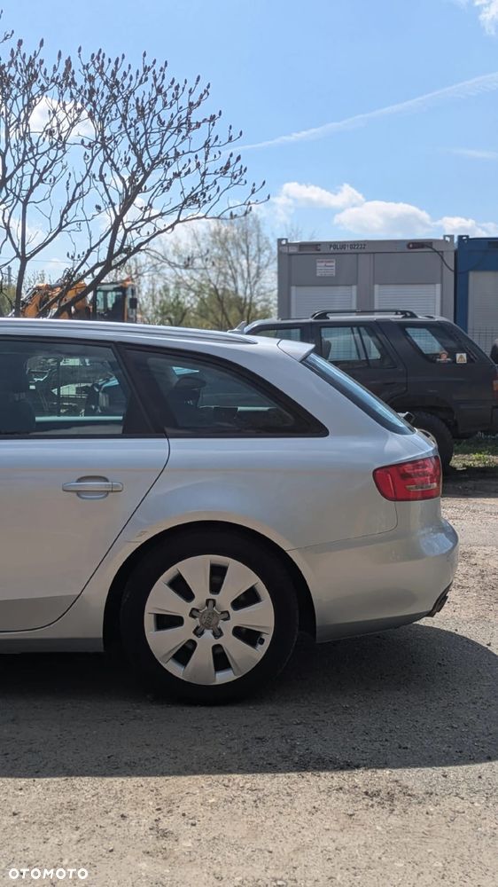 Audi A4 Avant 2.0 TDI DPF Ambition - 10