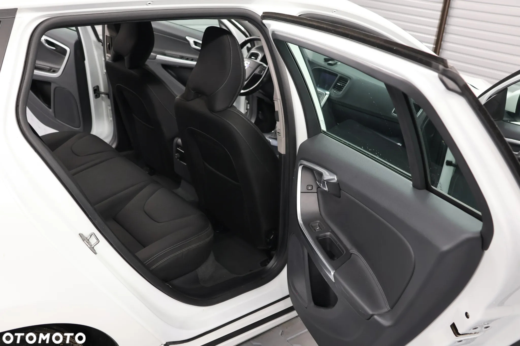 Volvo V60 - 12
