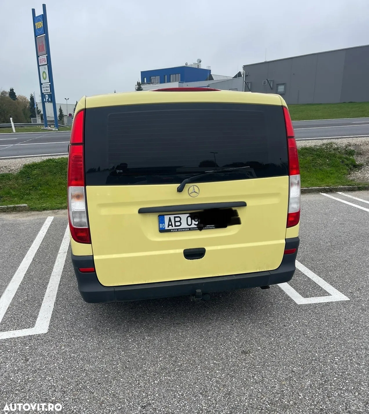 Mercedes-Benz Vito - 2