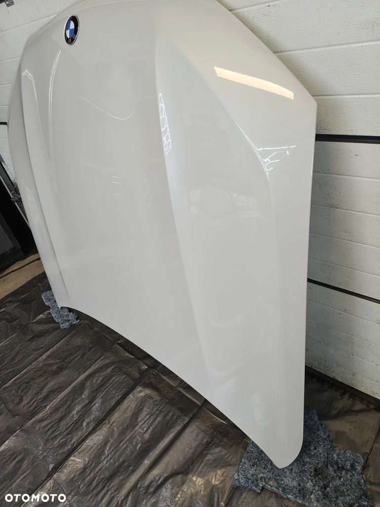 BMW X5 G05 maska A96 MINERALWEISS do założenia w kolor - 3