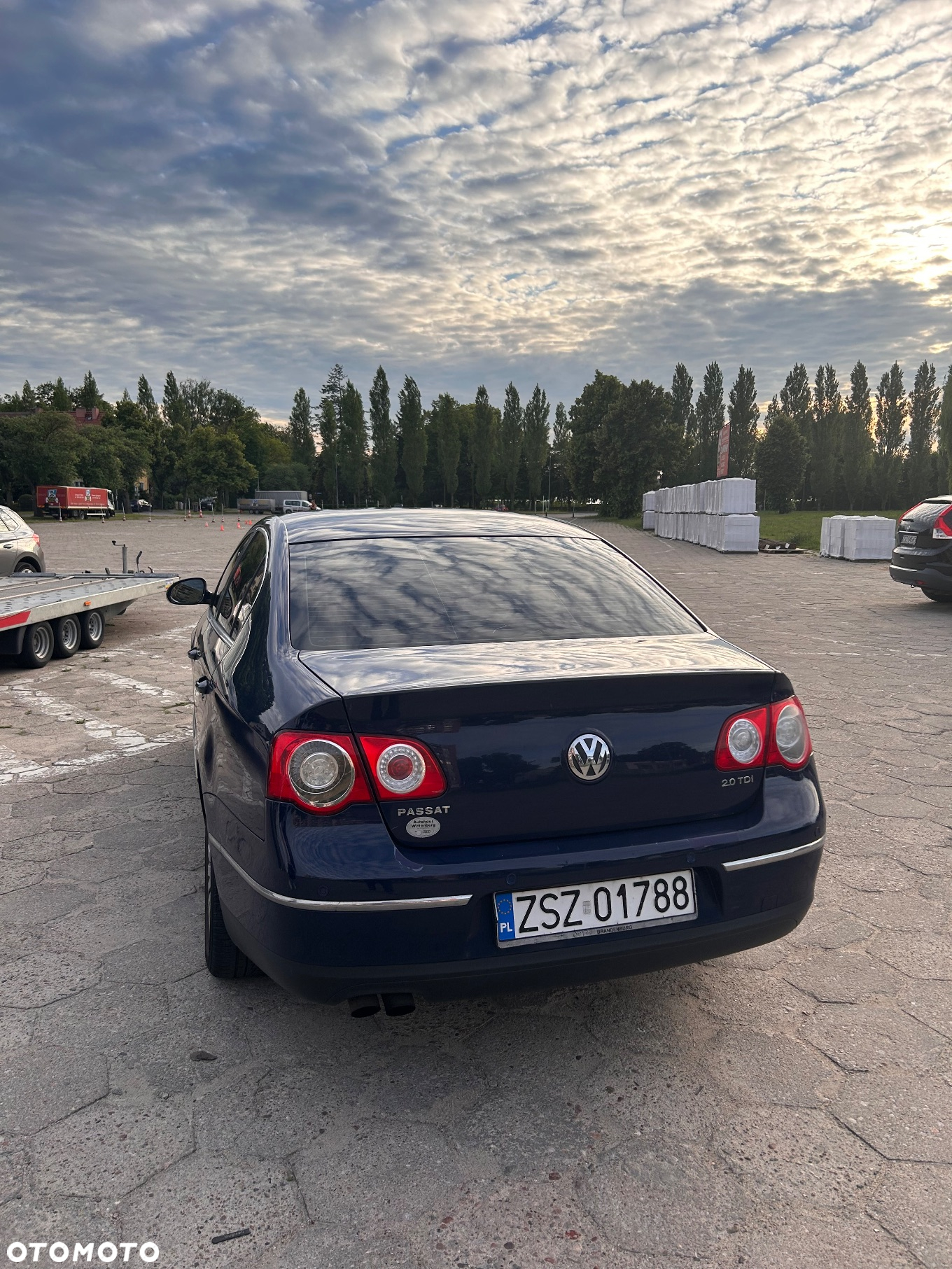 Volkswagen Passat - 5