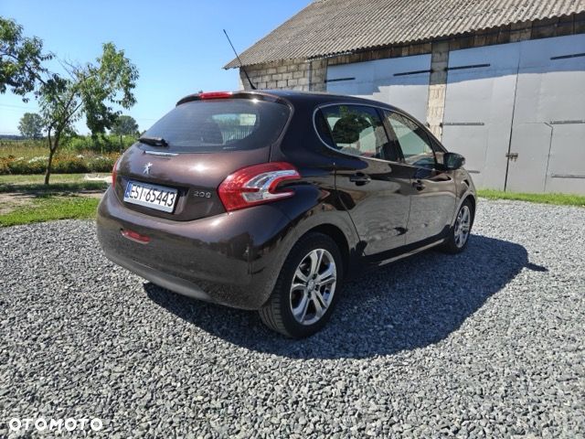 Peugeot 208 1.6 VTi Allure - 3