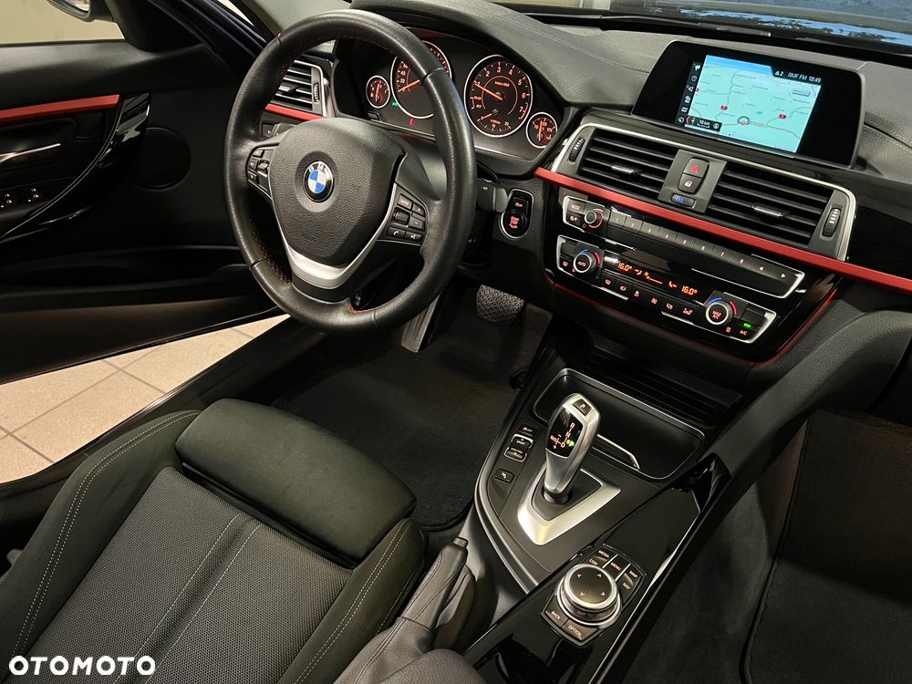 BMW Seria 3 318i Sport Line - 27