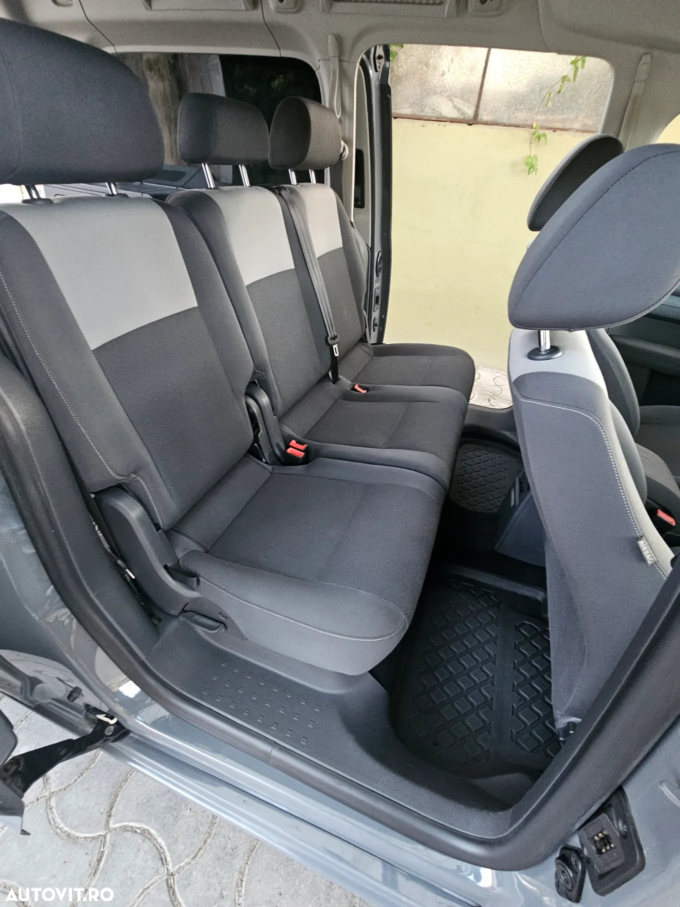Volkswagen Caddy Maxi 2.0 TDI Comfortline - 6