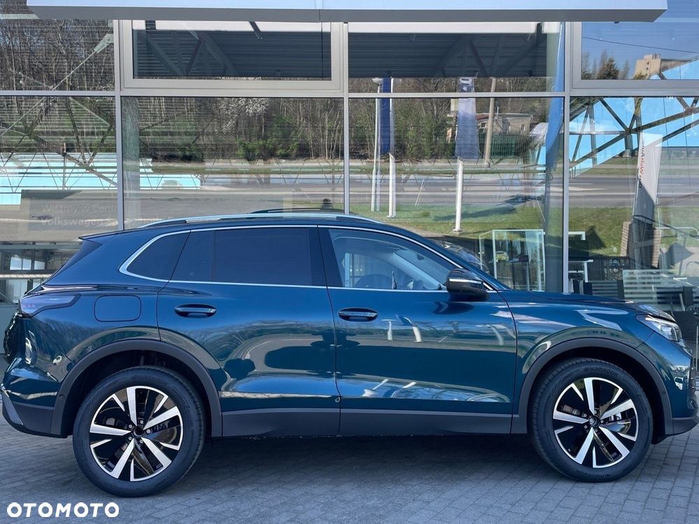 Volkswagen Tiguan - 8