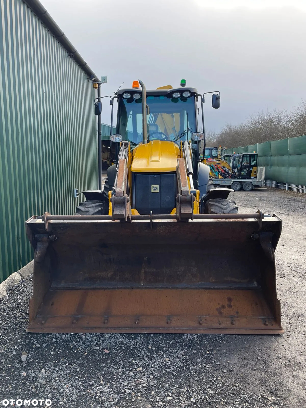 JCB 3 CX TOP STAN - 13