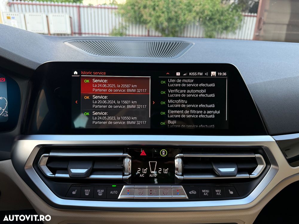 BMW Seria 3 330e xDrive AT PHEV - 28