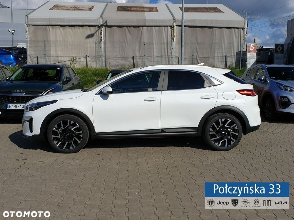 Kia XCeed 1.6 T-GDI Business Line DCT - 4