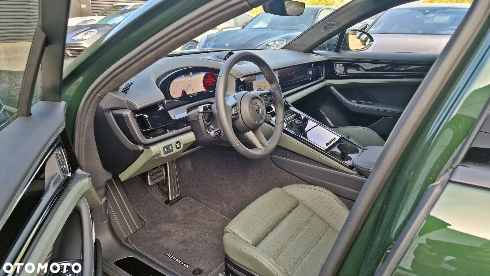 Porsche Panamera - 8