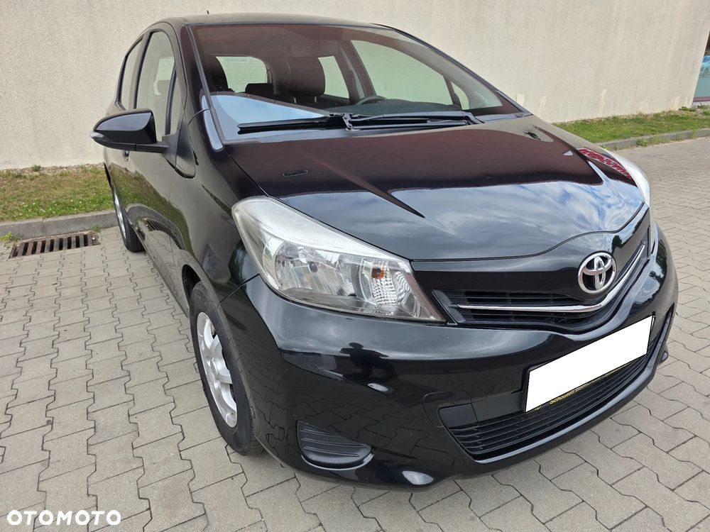 Toyota Yaris 1.0 Premium - 6