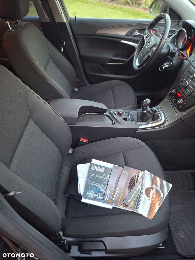 Opel Insignia 1.6 Turbo Design Edition - 21