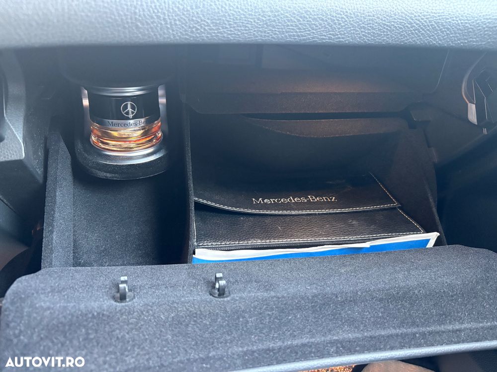 Mercedes-Benz GLC 300 e 4MATIC - 16