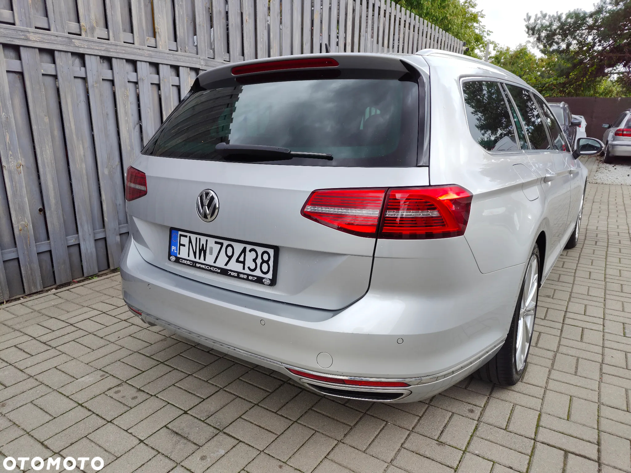 Volkswagen Passat 2.0 TDI BMT Highline - 8