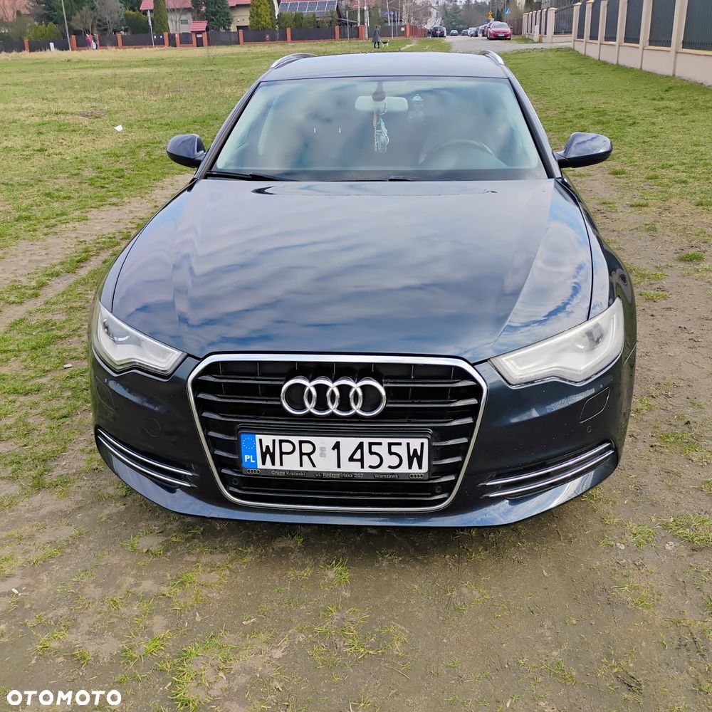 Audi A6 Avant - 1