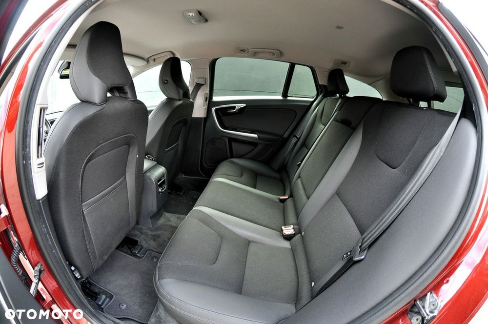 Volvo V60 - 19