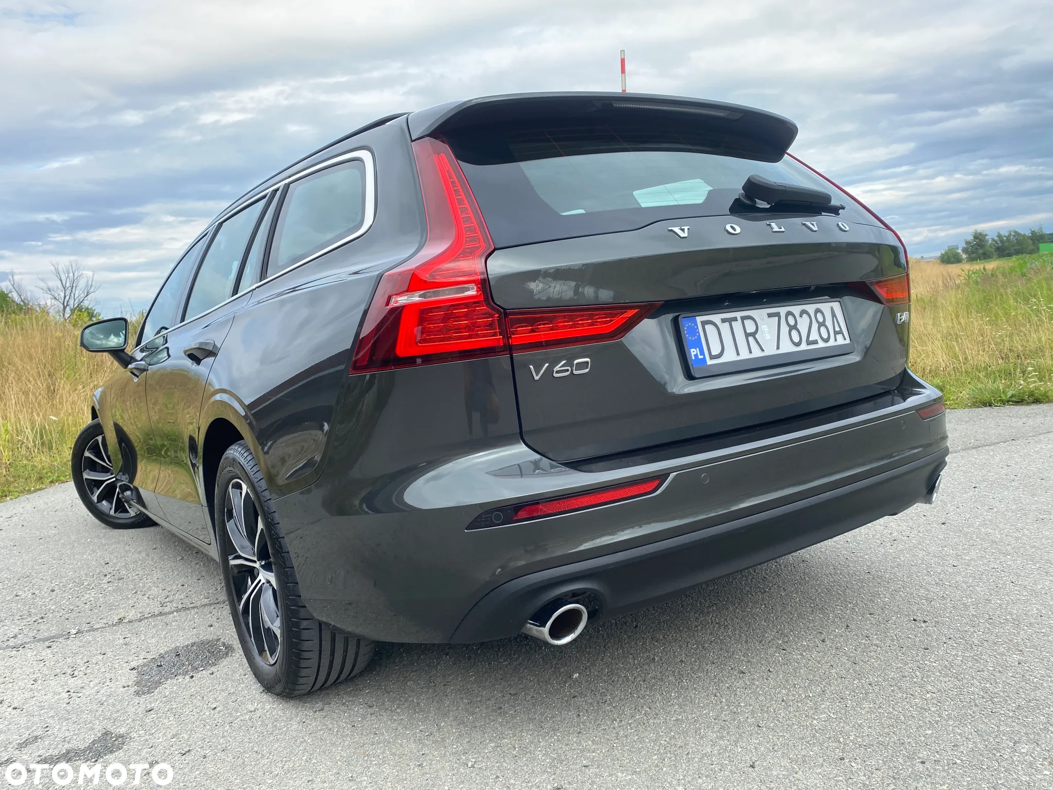 Volvo V60 B4 B Geartronic Momentum Pro - 38