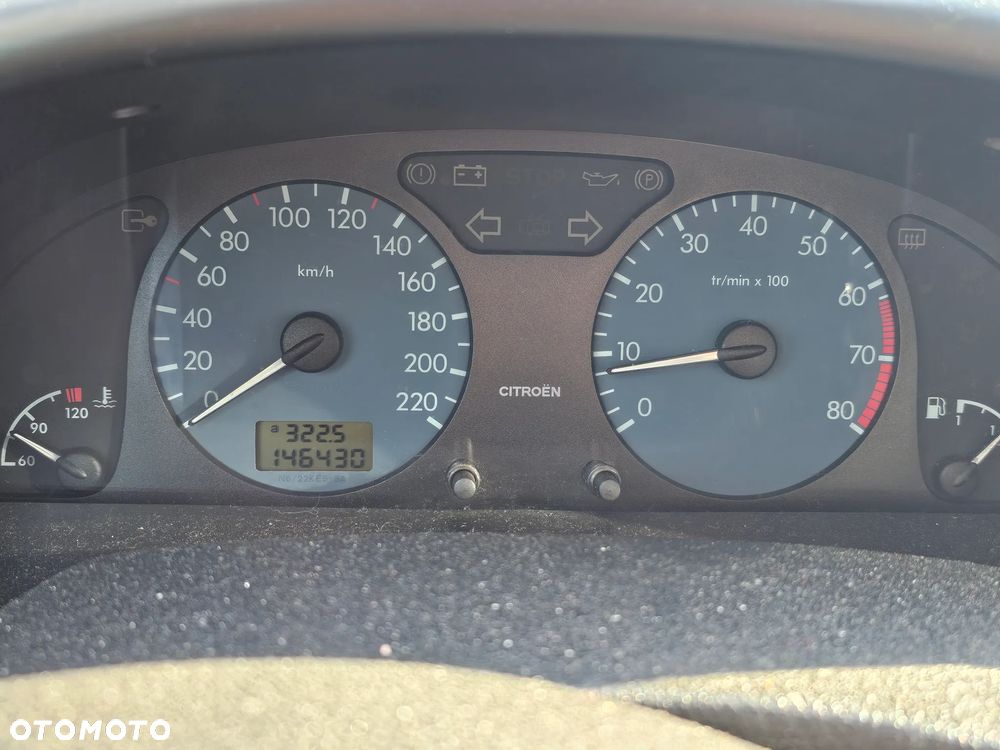 Citroën Xsara 1.6i SX - 10