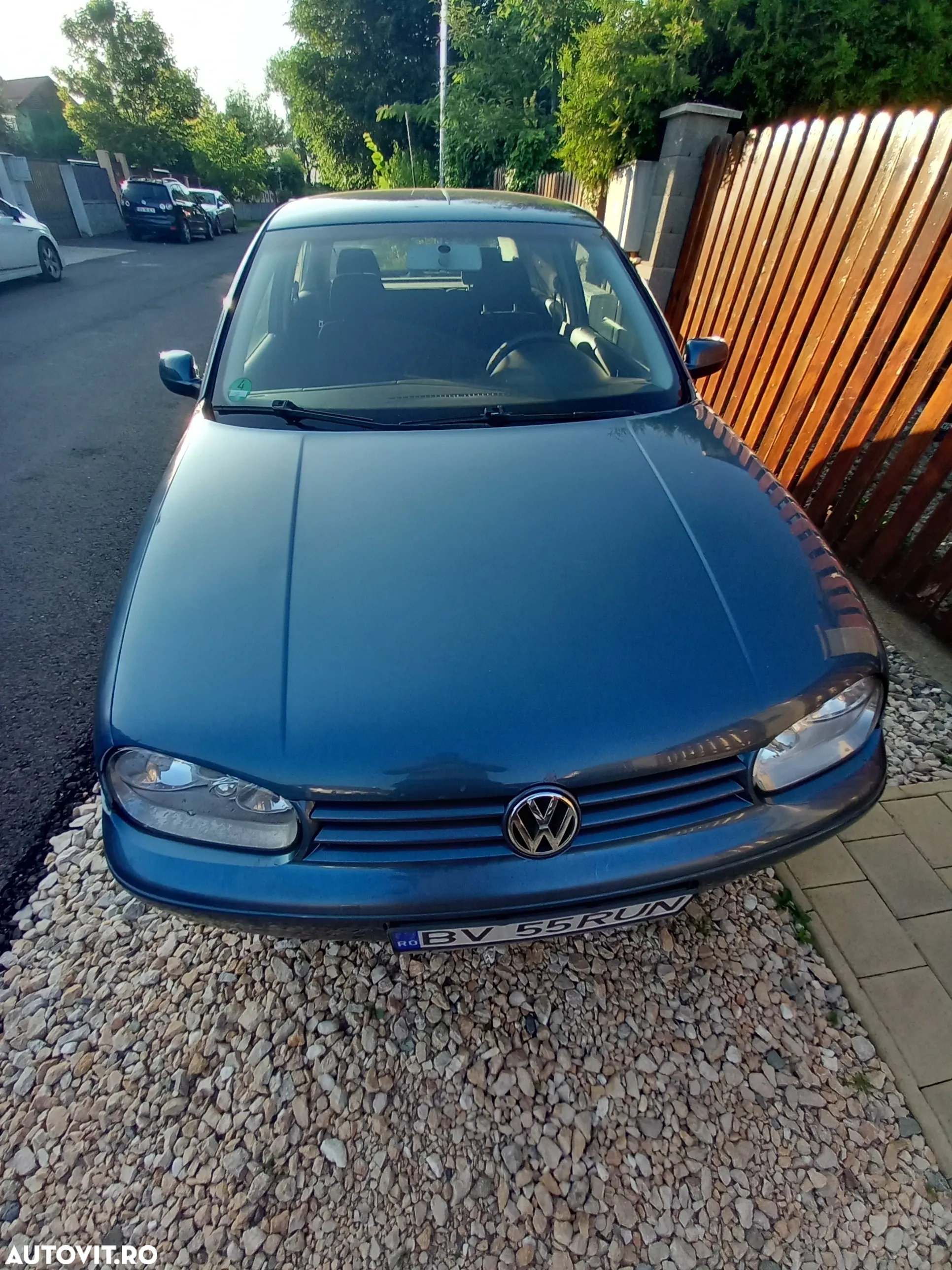 Volkswagen Golf 1.6 - 7