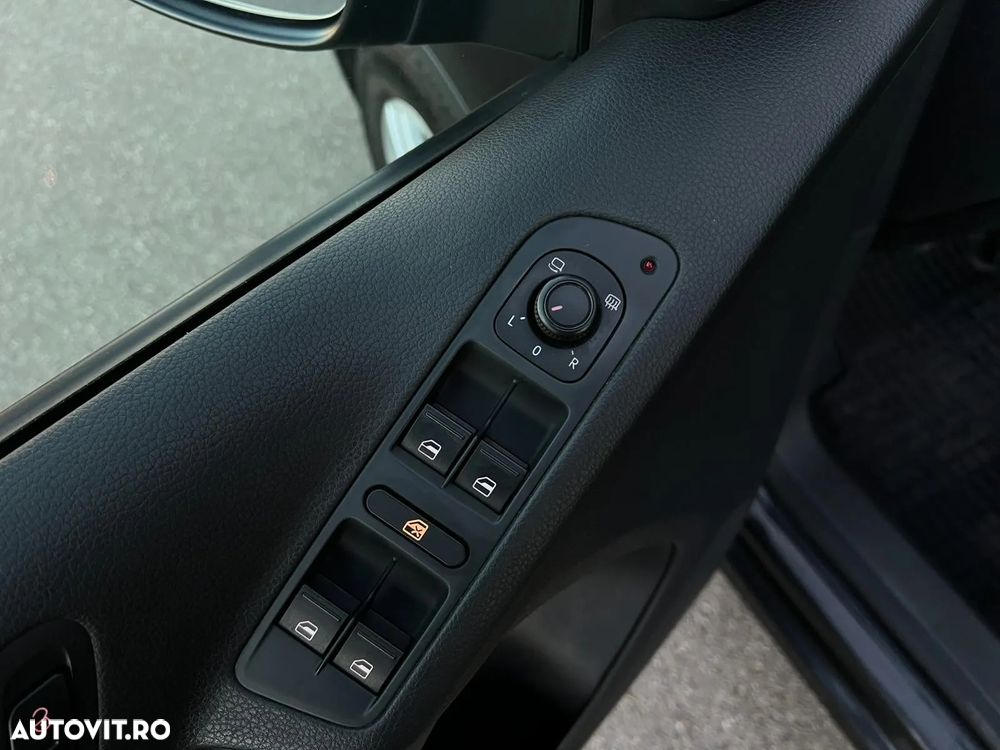 Volkswagen Tiguan 1.4 TSI Trend & Fun - 11