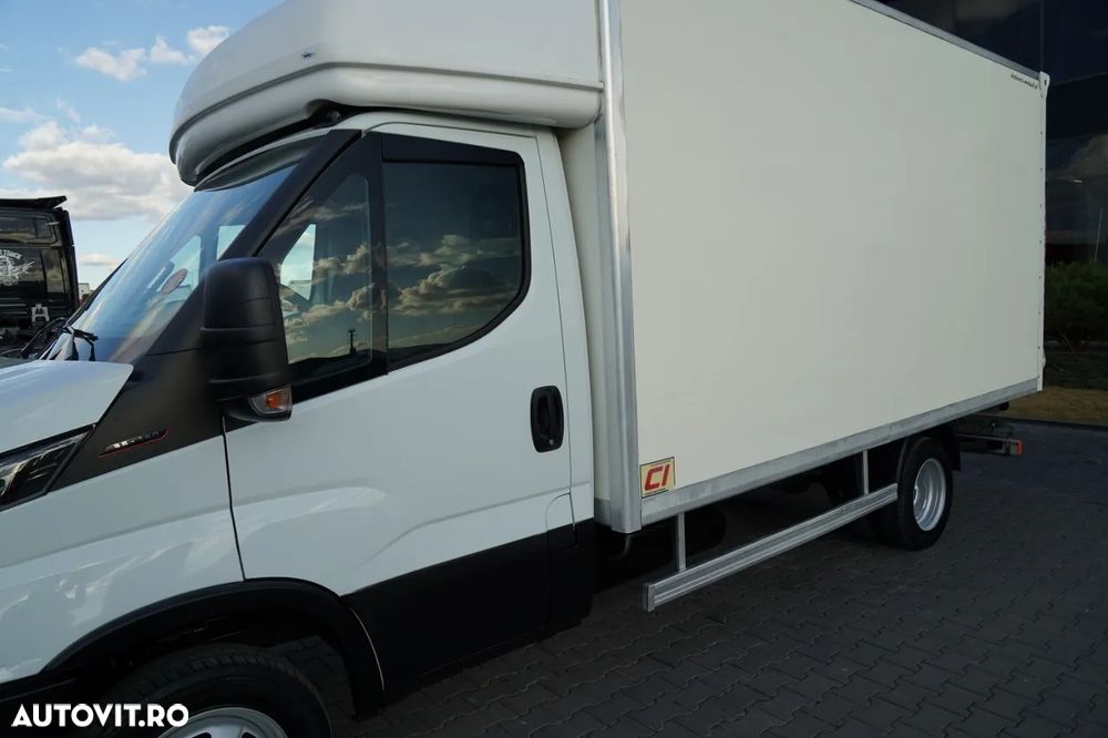 Iveco DAILY 35-160 / 4.2 M CONTAINER / AUTOSTRADĂ / TWIN GVWR: 3500 KG / 2022 - 11