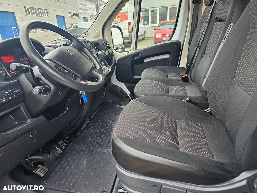 Peugeot Boxer 2,2 blueHdi, L4H2, 160 cp, 15mc - 10