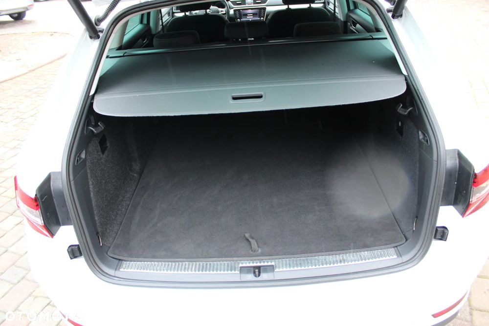 Skoda Superb - 17