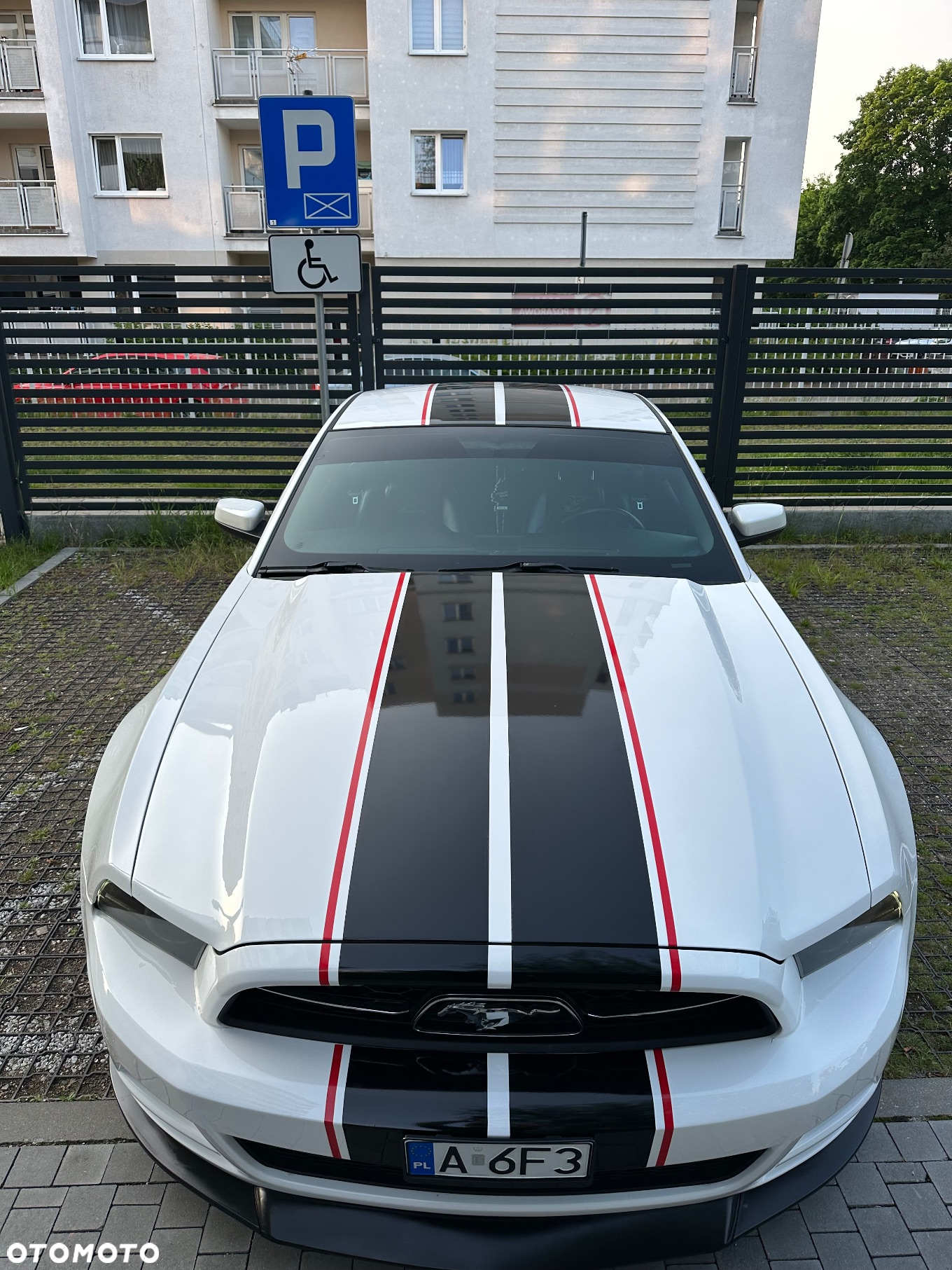 Ford Mustang 3.7 V6 Premium - 9